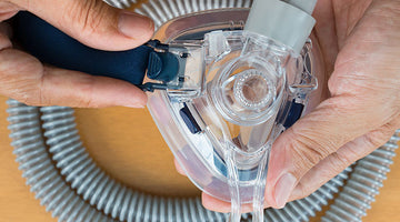 Mantenimiento de CPAP: Cómo limpiar la manguera del CPAP